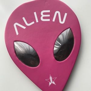 Discontinued Jeffree Star Alien Palette